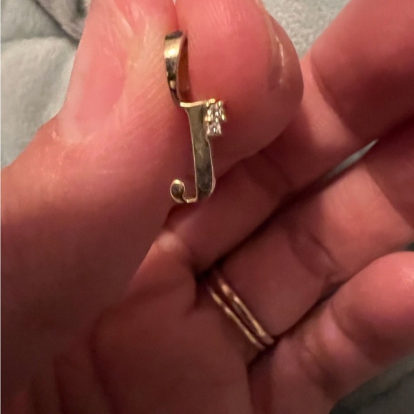 Bayou with love 14k gold and diamond initial charm. - Picture 4 of 6